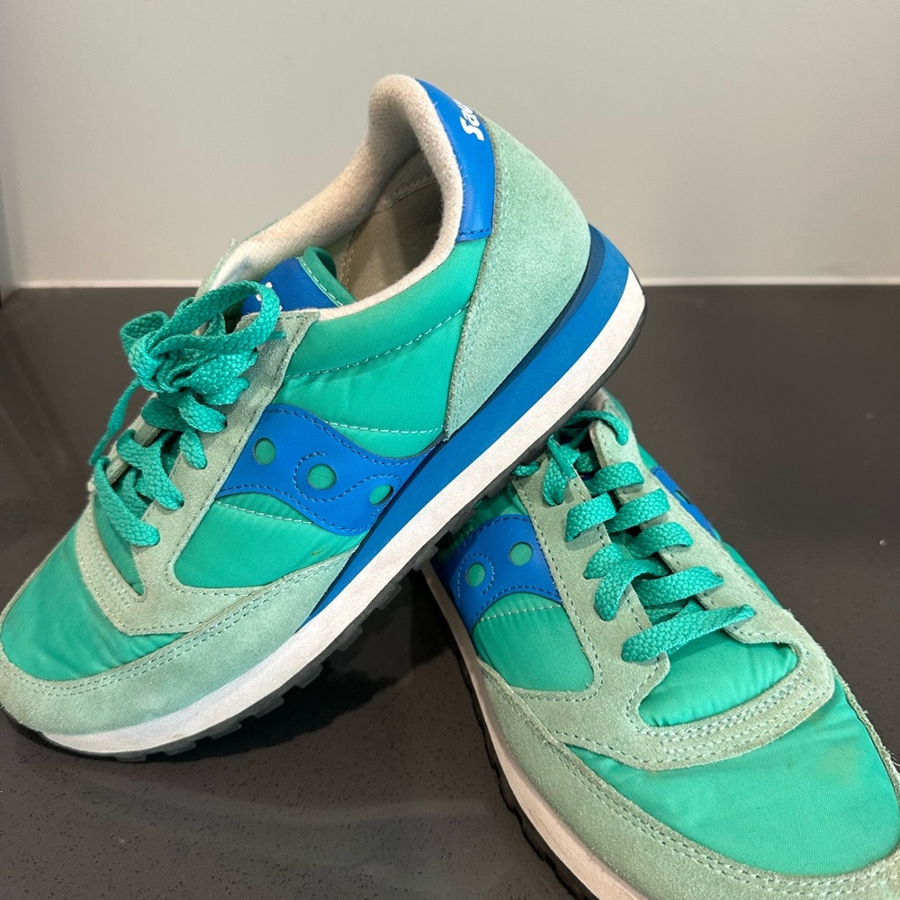 Saucony Women’s size 9 Teal & Blue Sneakers